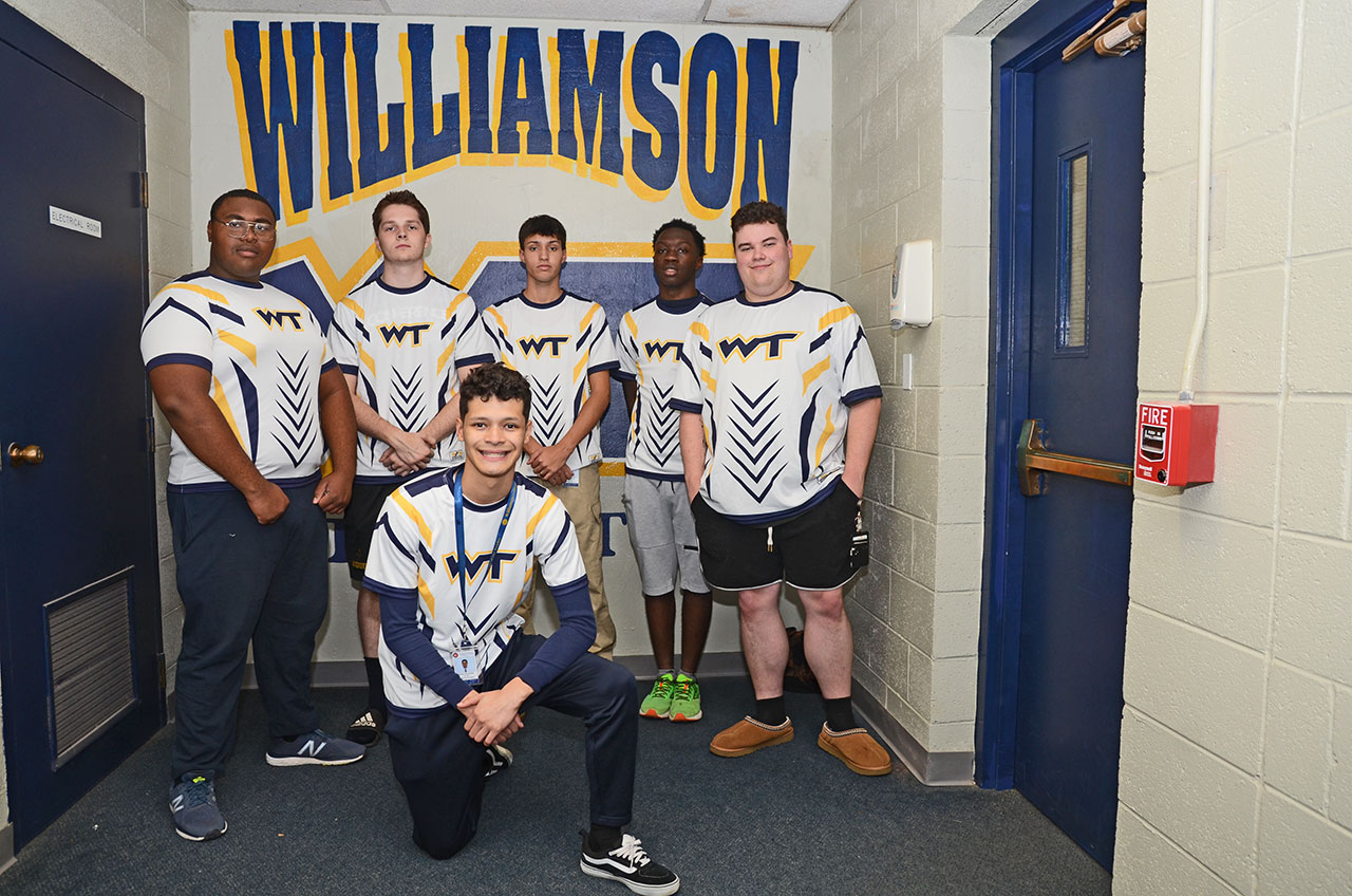 The Williamson Overwatch Gold team is set to kick-off their 2025 Spring season