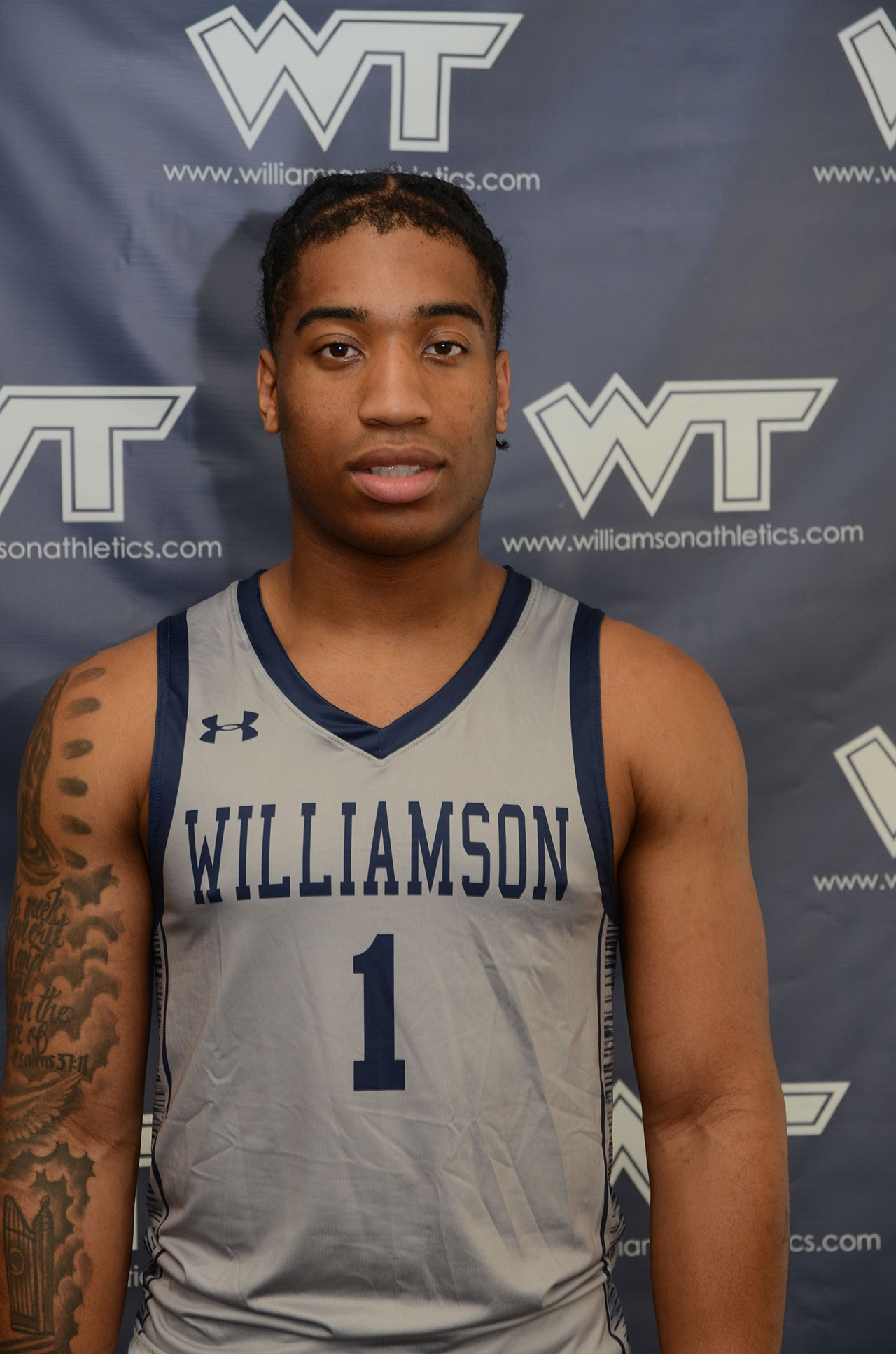 Basketball Picks up a Huge Road Win